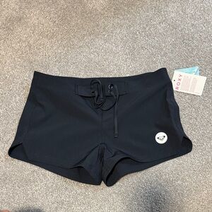 UNUSED Roxy Women's Athletic Black Shorts